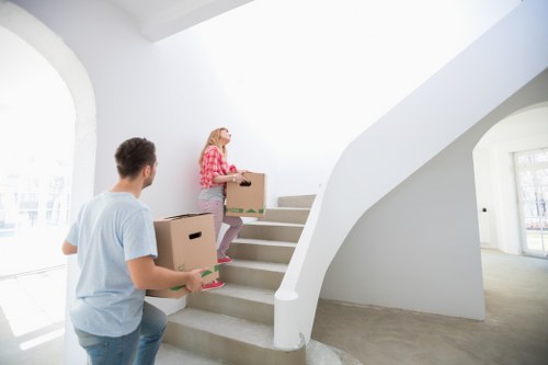 Practical van service for residential and commercial moves near Mayfair
