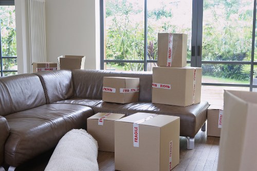 Local movers managing access challenges for a central London house move
